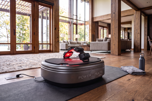 Power Plate® MOVE™ + Flexbeam 1 Red Light Bundle